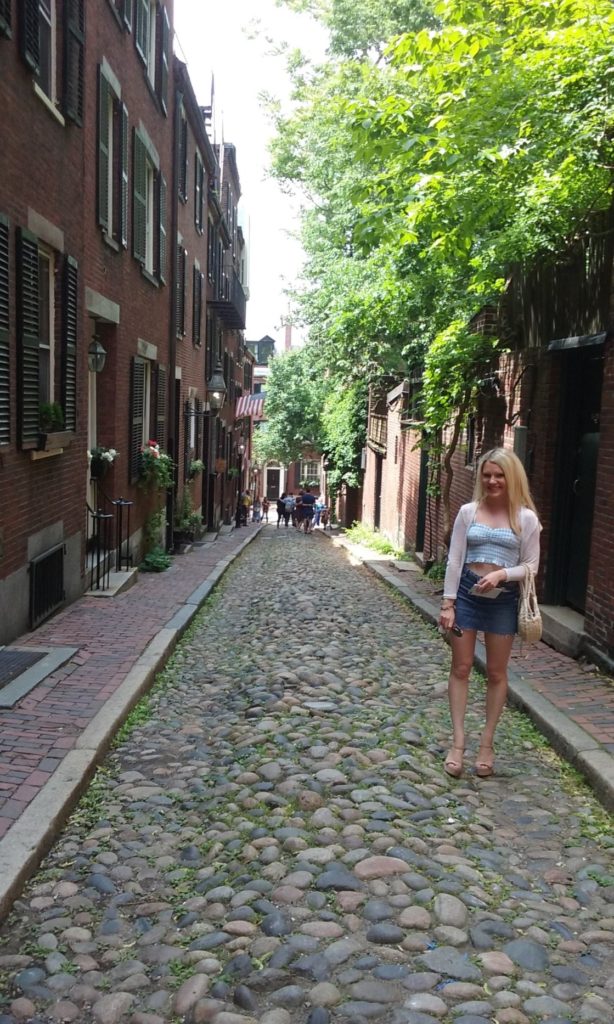 acorn street beacon hill