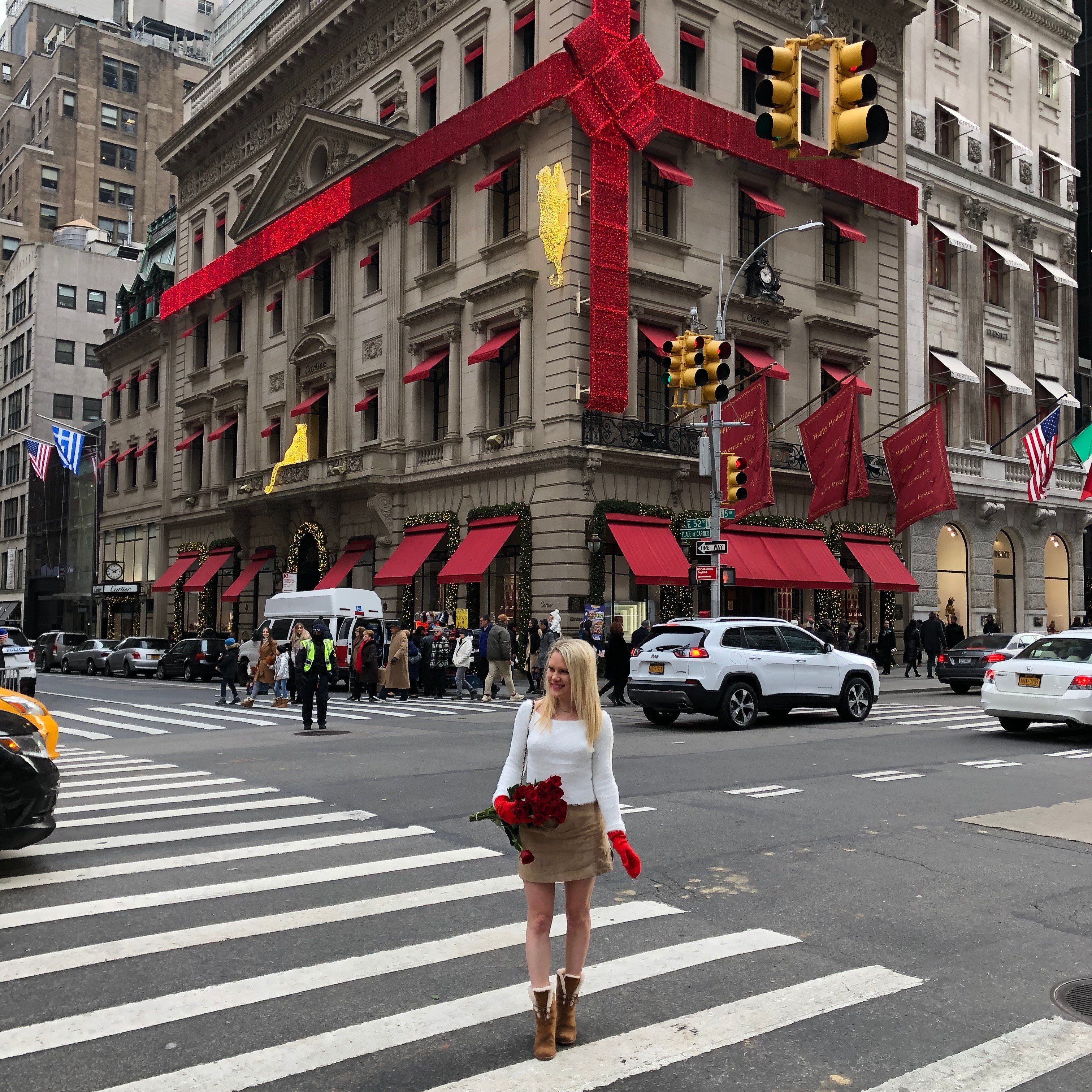 Christmas time in NYC, fashion blogger