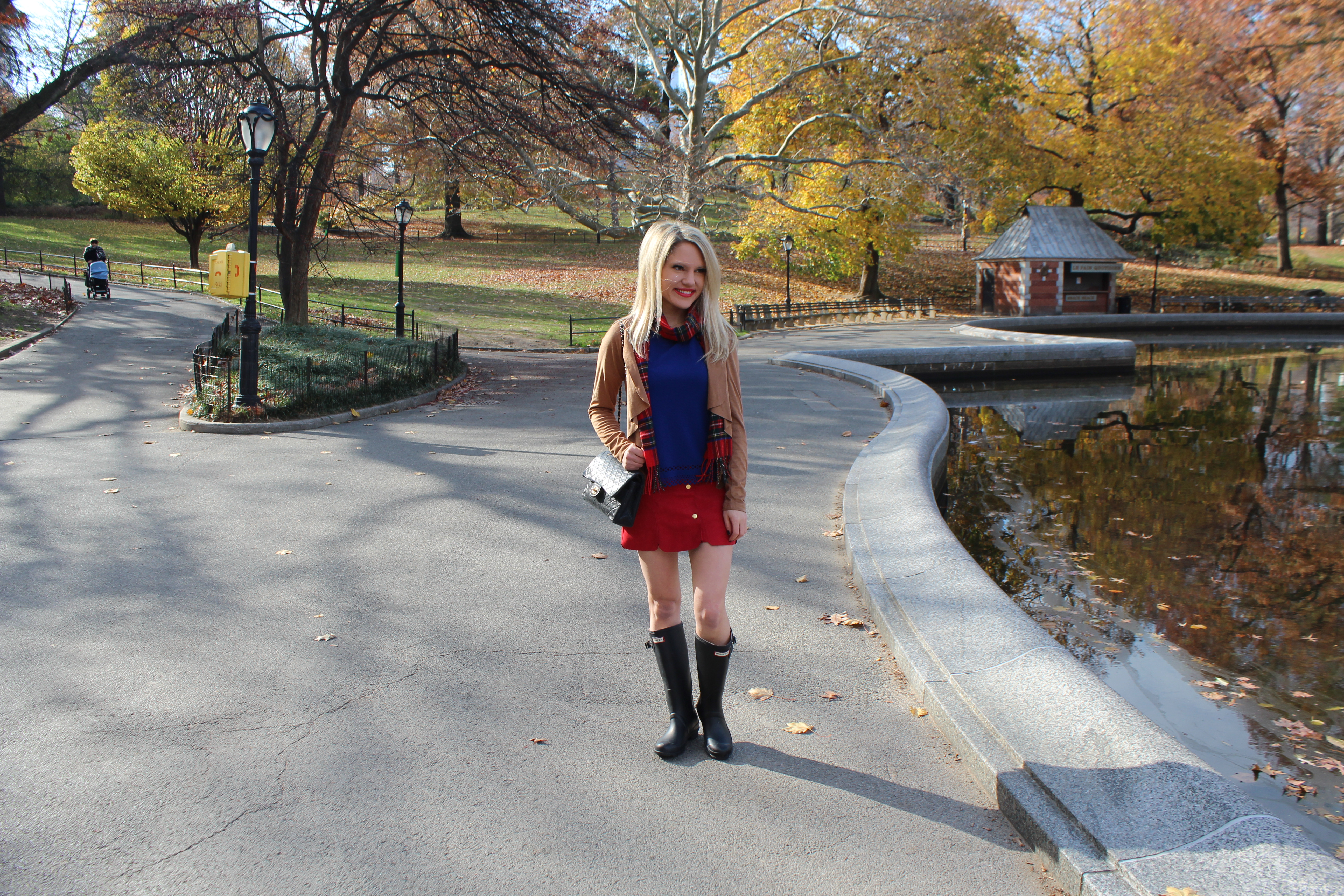 Caitlin Hartley of Styled American preppy Winter outfit