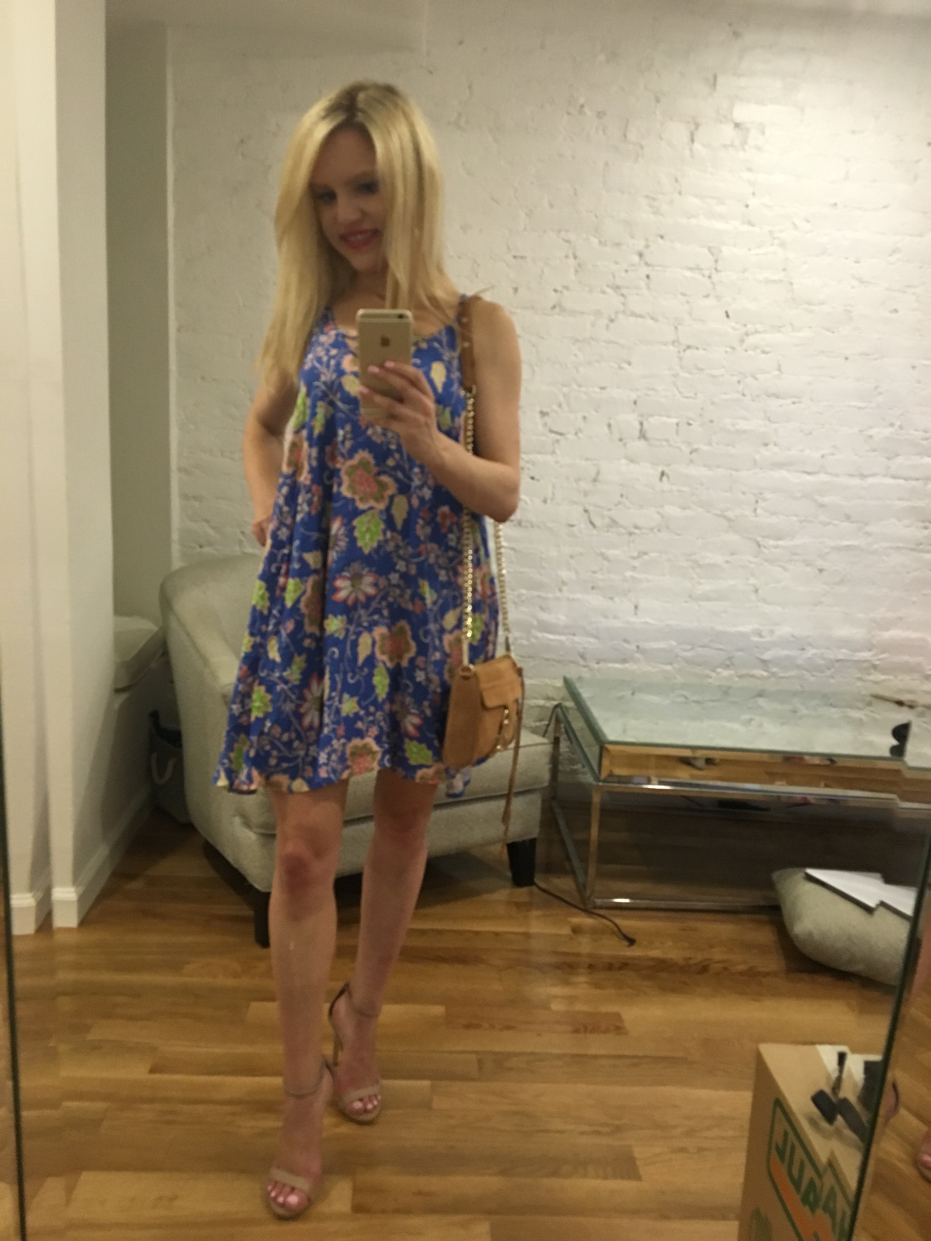 blue-floral-dress-suede-bag http://styledamerican.com/style-grams/